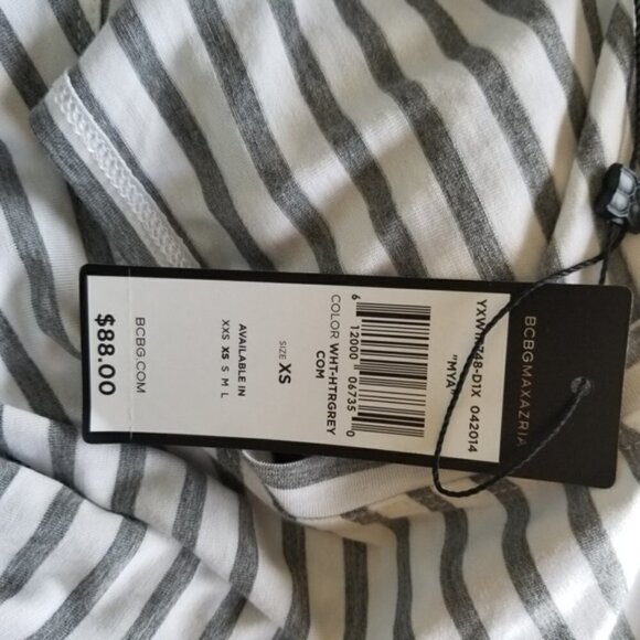 NWT BCBGMAXAZRIA top (XS) - Picture 3 of 5